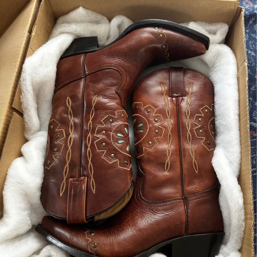 Old Gringo Brown Heeled Boots with Embroidered Accents